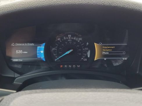 Used 2017 Ford Expedition XLT w/ Equipment Group 202A RWD image 32