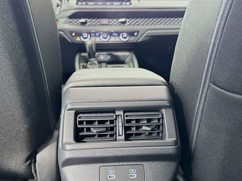 Used 2025 Honda Accord SE image 31