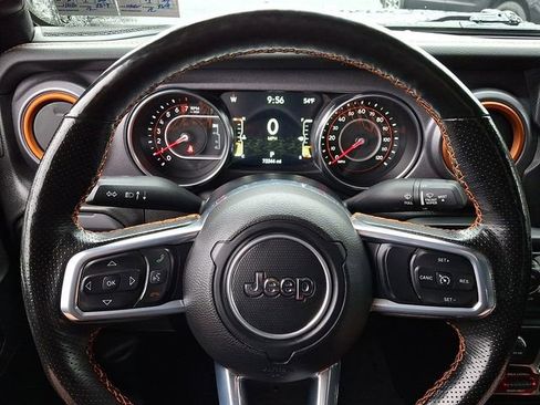 Used 2022 Jeep Gladiator Mojave w/ Cold Weather Group image 20