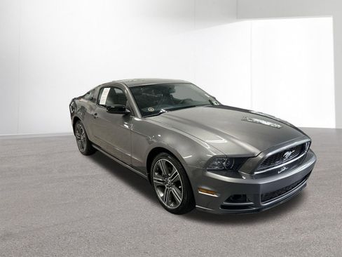 Used 2013 Ford Mustang Coupe w/ V6 Performance Pkg RWD image 10