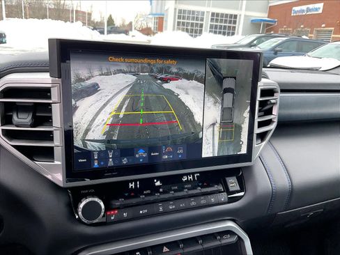 Used 2025 Toyota Tundra Platinum image 19