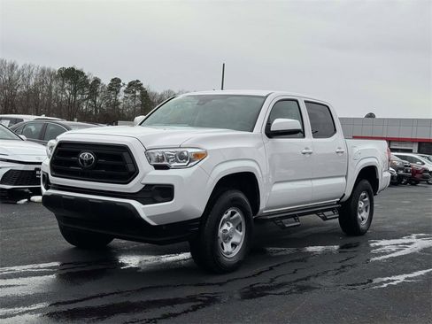 Used 2023 Toyota Tacoma SR image 23