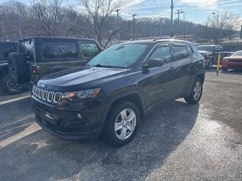 Certified 2022 Jeep Compass Latitude w/ Convenience Group image 5