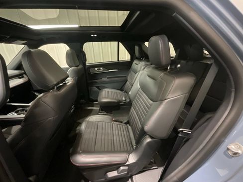 Used 2026 Ford Explorer ST-Line AWD/4WD image 11