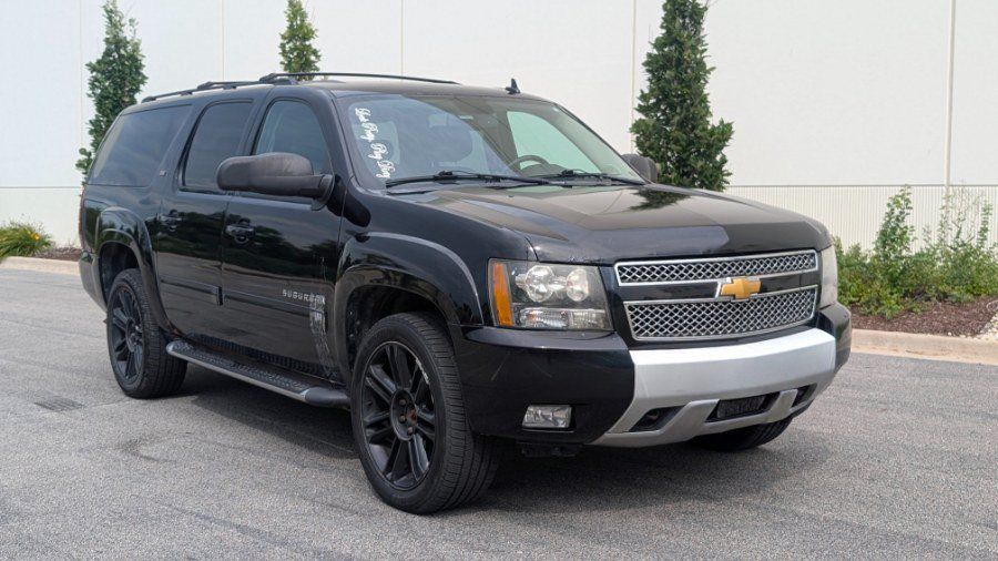 Used 2010 Chevrolet Suburban LT w/ Luxury Package AWD/4WD image 1