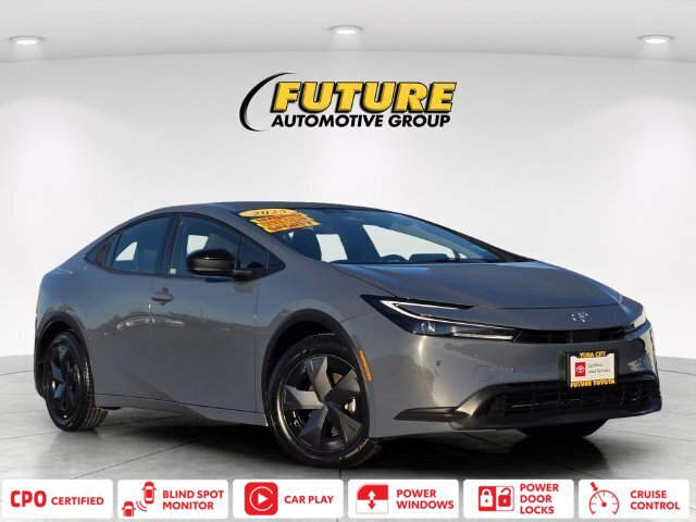 Certified 2025 Toyota Prius LE FWD image 1