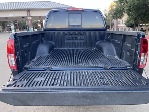 Used 2019 Nissan Frontier SV image 36