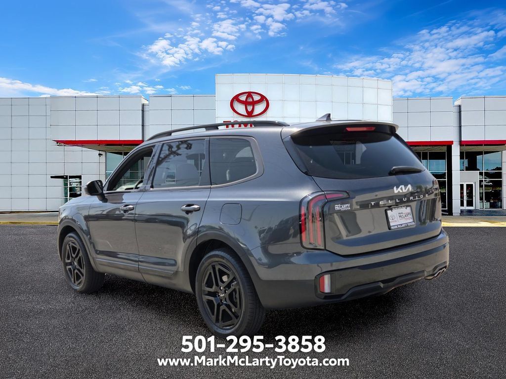 Used 2024 Kia Telluride EX X-Line AWD/4WD image 3