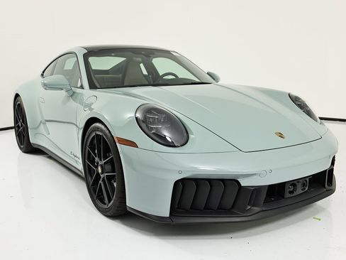 Certified 2025 Porsche 911 Carrera 4 GTS image 9