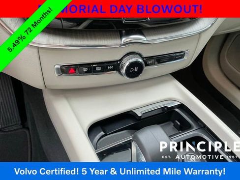 Certified 2023 Volvo XC60 T8 Plus w/ Climate Package AWD/4WD image 21