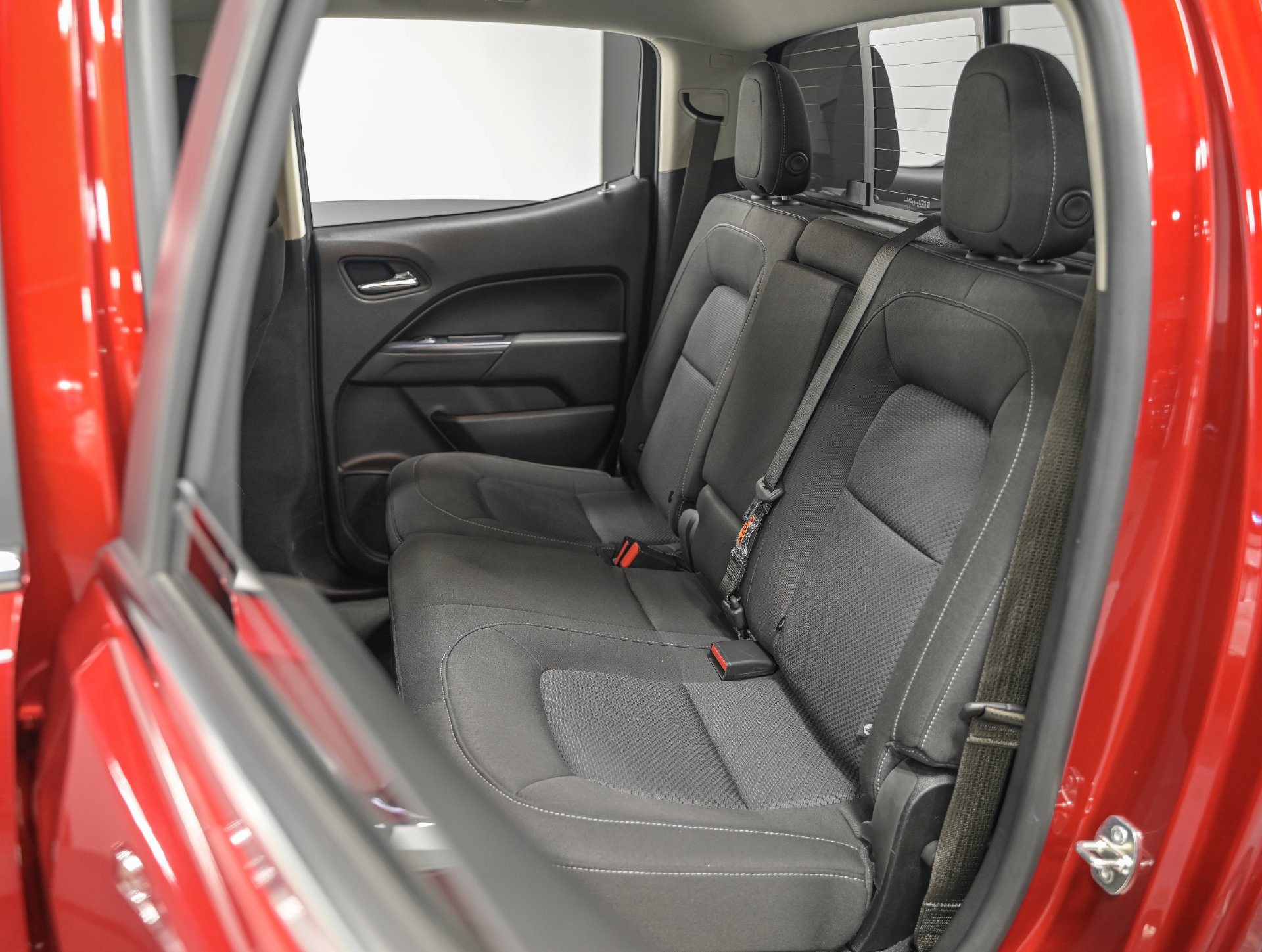 Used 2021 Chevrolet Colorado LT w/ Safety Package AWD/4WD image 28