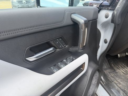 Used 2024 GMC Hummer EV 3X w/ LPO, Illumination Package AWD/4WD image 6