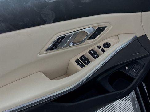 Used 2023 BMW 330e xDrive w/ M Sport Package image 15