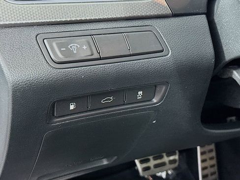 Used 2017 Hyundai Sonata Sport 2.0T image 11