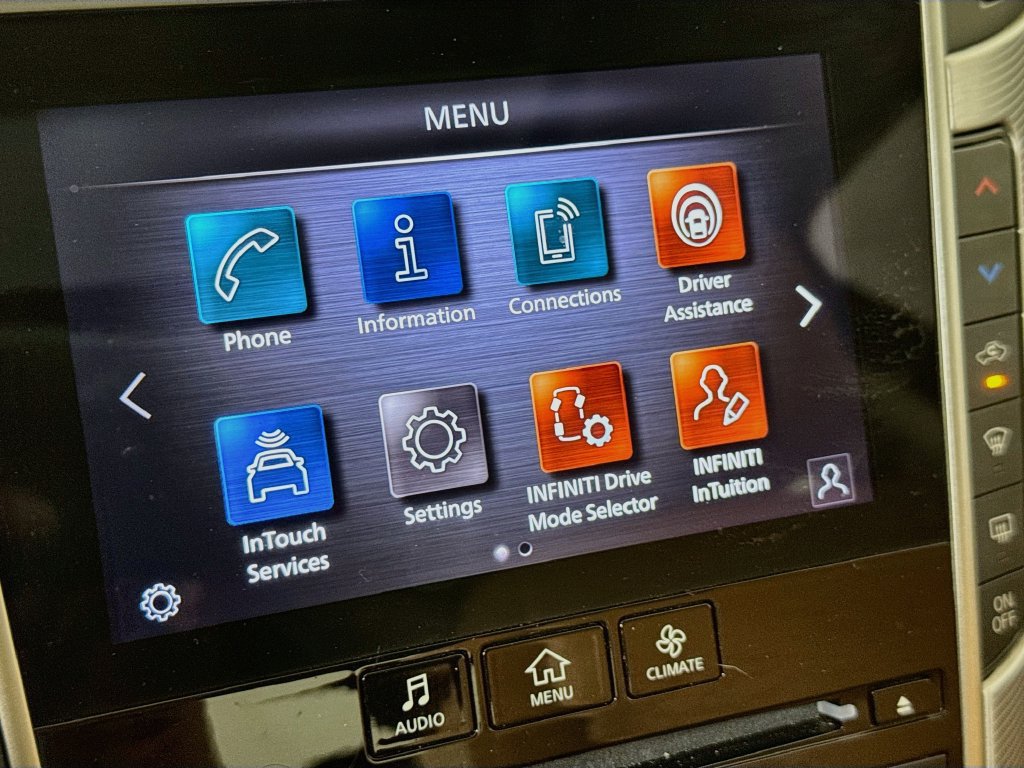 Certified 2023 INFINITI Q50 Luxe w/ Cargo Package RWD image 17