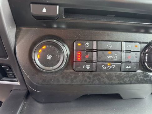 Used 2016 Ford F150 XLT w/ Equipment Group 302A Luxury image 26