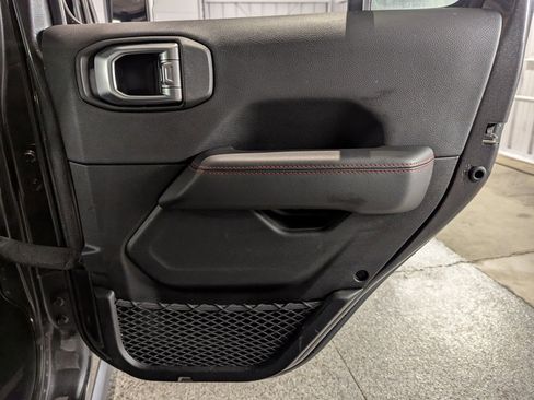 Used 2020 Jeep Wrangler Unlimited Rubicon image 12