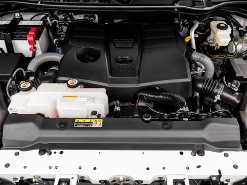 Used 2024 Toyota Tundra SR5 w/ SR5 Convenience Package image 26