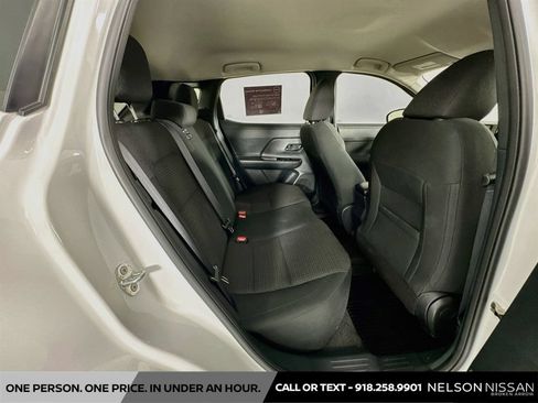 Used 2025 Nissan Kicks S AWD/4WD image 24