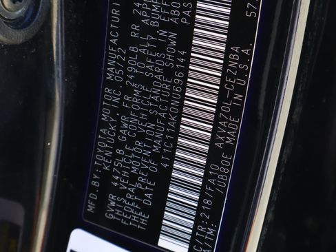 Used 2022 Toyota Camry LE image 20