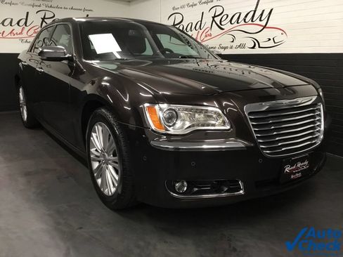 Used 2012 Chrysler 300 C w/ 19-Premium Speaker Group AWD/4WD image 3