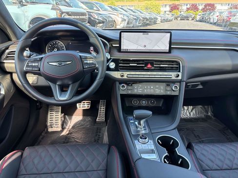 Used 2025 Genesis G70 3.3T Advanced w/ Sport Prestige Package AWD/4WD image 9
