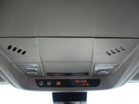 Used 2024 Chevrolet Equinox LT image 29