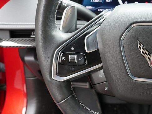 Used 2021 Chevrolet Corvette Stingray Preferred Cpe w/ Z51 Performance Package image 18