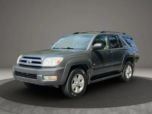 Used 2005 Toyota 4Runner SR5 RWD image 1