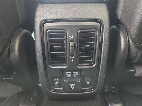 Used 2019 Dodge Durango GT AWD/4WD image 18