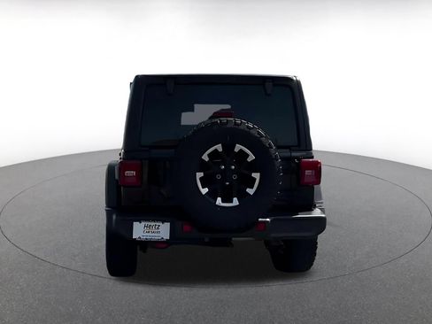 Used 2025 Jeep Wrangler Unlimited Rubicon AWD/4WD image 11