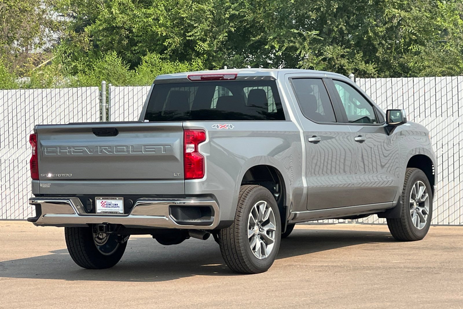 New 2026 Chevrolet Silverado 1500 Custom Trail Boss AWD/4WD image 4