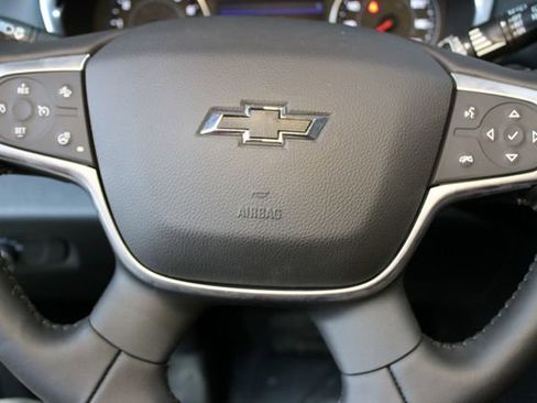 Used 2022 Chevrolet Traverse RS AWD/4WD image 22