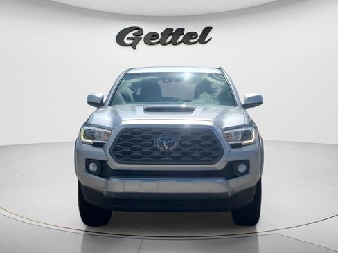 Used 2023 Toyota Tacoma TRD Sport w/ Advanced Technology Package AWD/4WD image 2