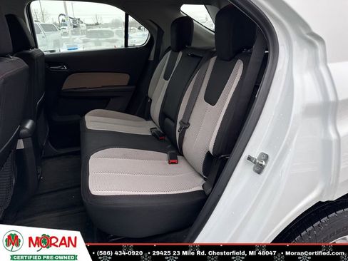 Used 2018 Chevrolet Equinox LT w/ Sun & Infotainment Package image 24