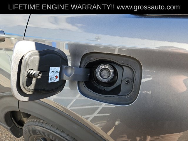Used 2023 Ford Explorer XLT w/ Equipment Group 202A AWD/4WD image 12