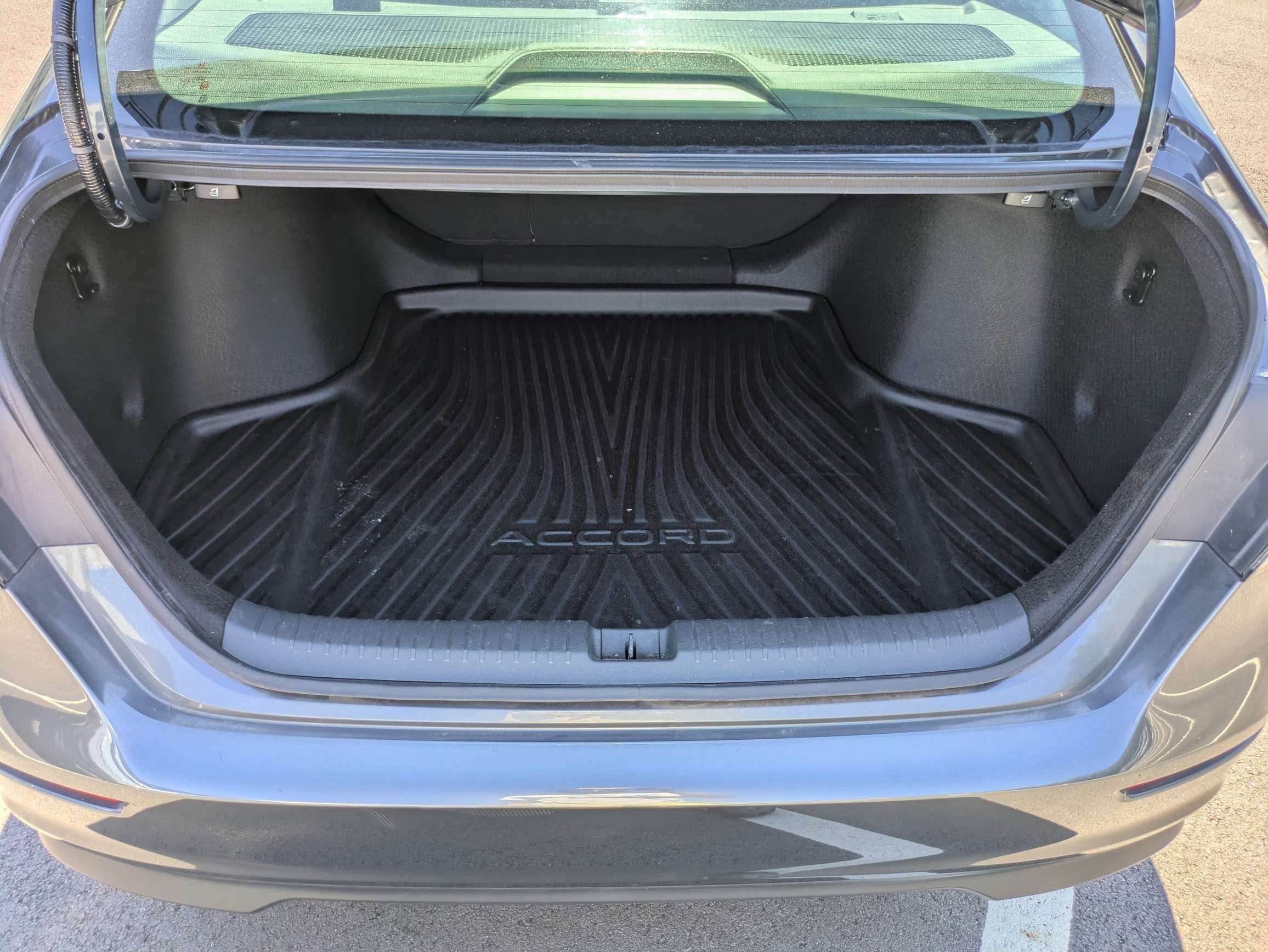 Certified 2024 Honda Accord EX image 18