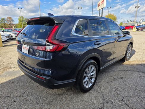 Used 2023 Honda CR-V EX-L image 5