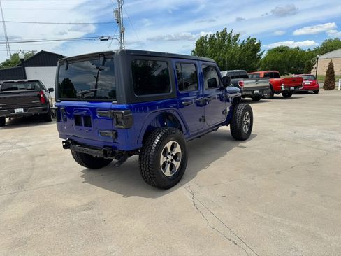 Used 2018 Jeep Wrangler Unlimited Sport AWD/4WD image 7