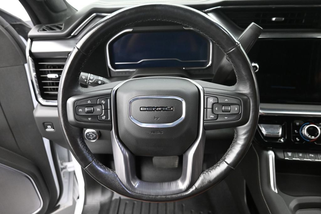 Used 2025 GMC Sierra 2500 Denali Ultimate AWD/4WD image 16