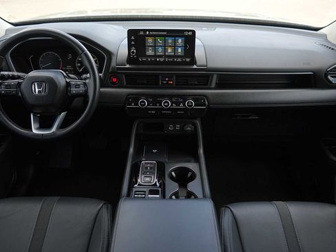 Used 2024 Honda Pilot EX-L image 10