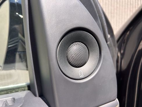 Certified 2025 Lincoln Navigator Black Label AWD/4WD image 19