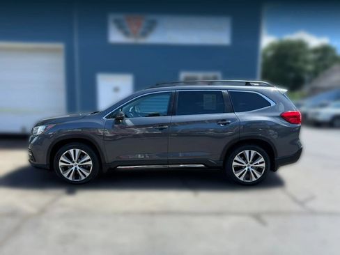 Used 2020 Subaru Ascent Limited w/ Technology Package AWD/4WD image 3