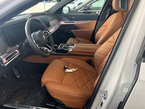 Used 2026 BMW 740i xDrive AWD/4WD image 4