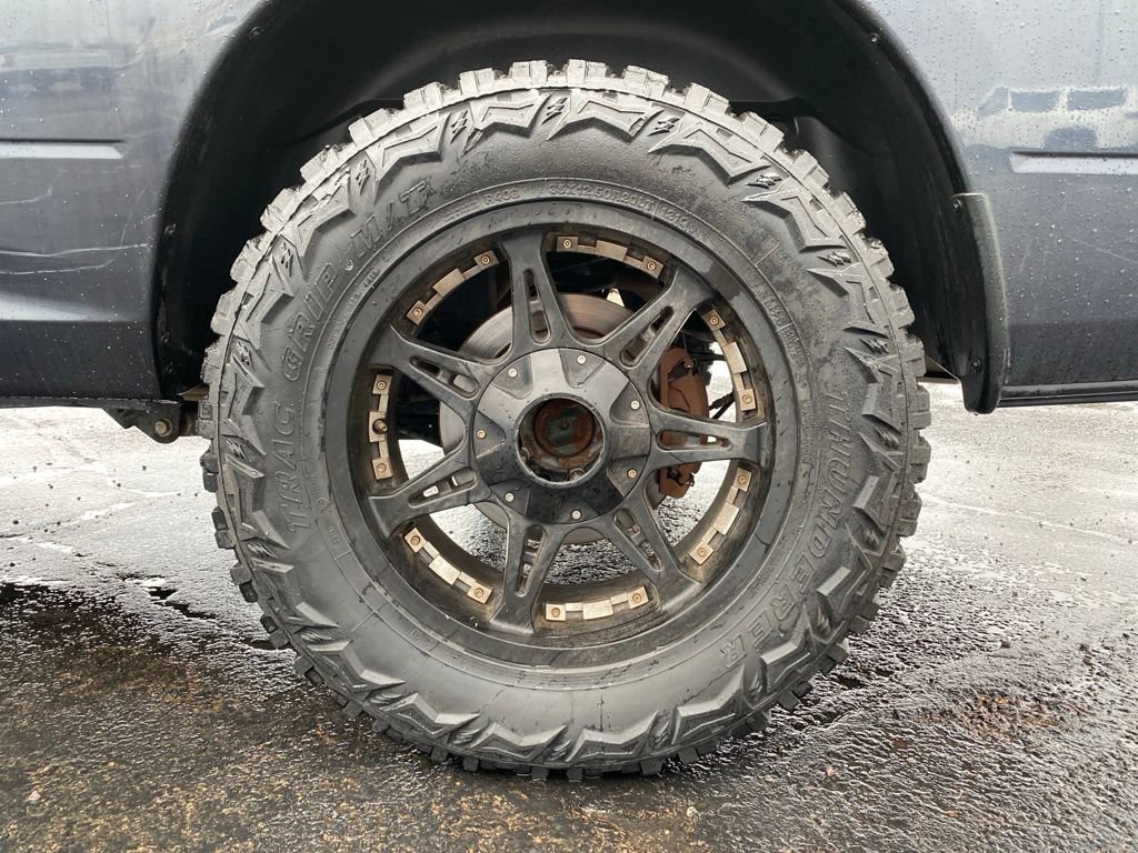 Used 2013 RAM 1500 Express AWD/4WD image 17
