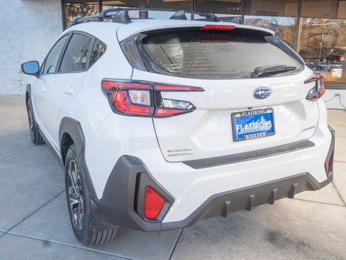 Used 2025 Subaru Crosstrek 2.0i Premium w/ Convenience Package #2 image 5