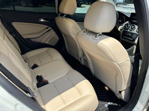 Used 2018 Mercedes-Benz GLA 250 image 17