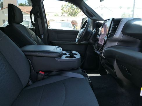 New 2026 RAM 3500 Tradesman AWD/4WD image 25