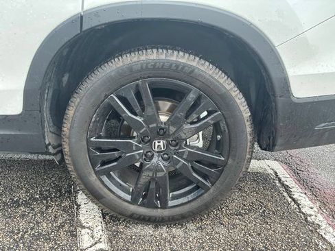 Used 2022 Honda Pilot Special Edition image 2