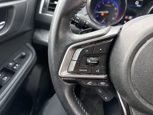 Used 2019 Subaru Outback 2.5i Premium image 16